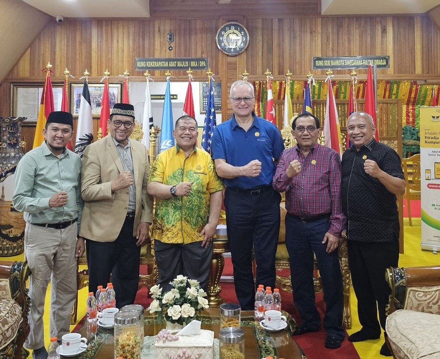 Silaturahmi dan Kunjungan dari Singapura